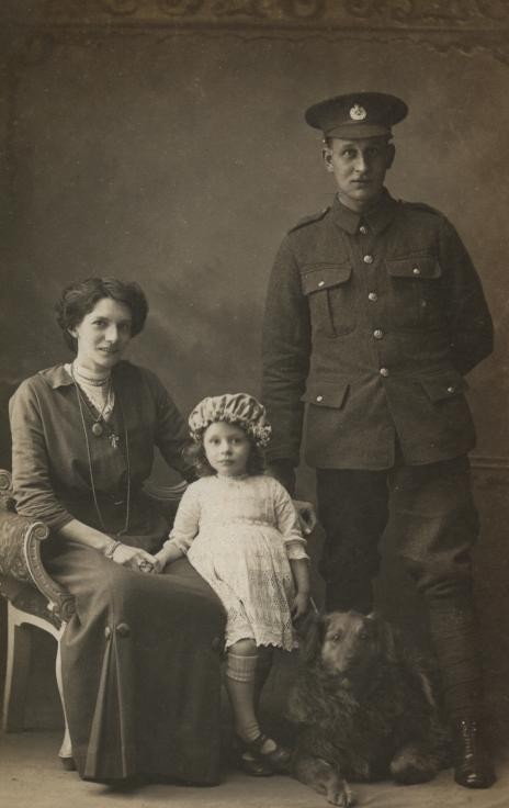 Sapper Earnest Duncan Campbell Royal Engineers with his wife Maude and daughter Edna, 1916